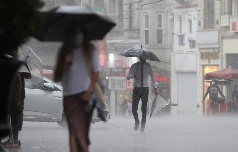 Meteoroloji uzmanı uyardı! 49 ilde hafta sonu yağış bekleniyor
