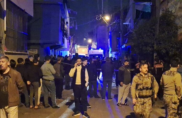 Mahalleyi sokağa döken patlama: Ölü ve yaralı var