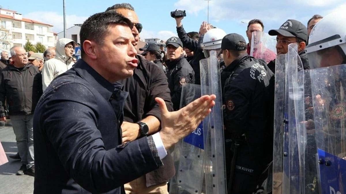 CHP’li belediye başkanına hapis cezası