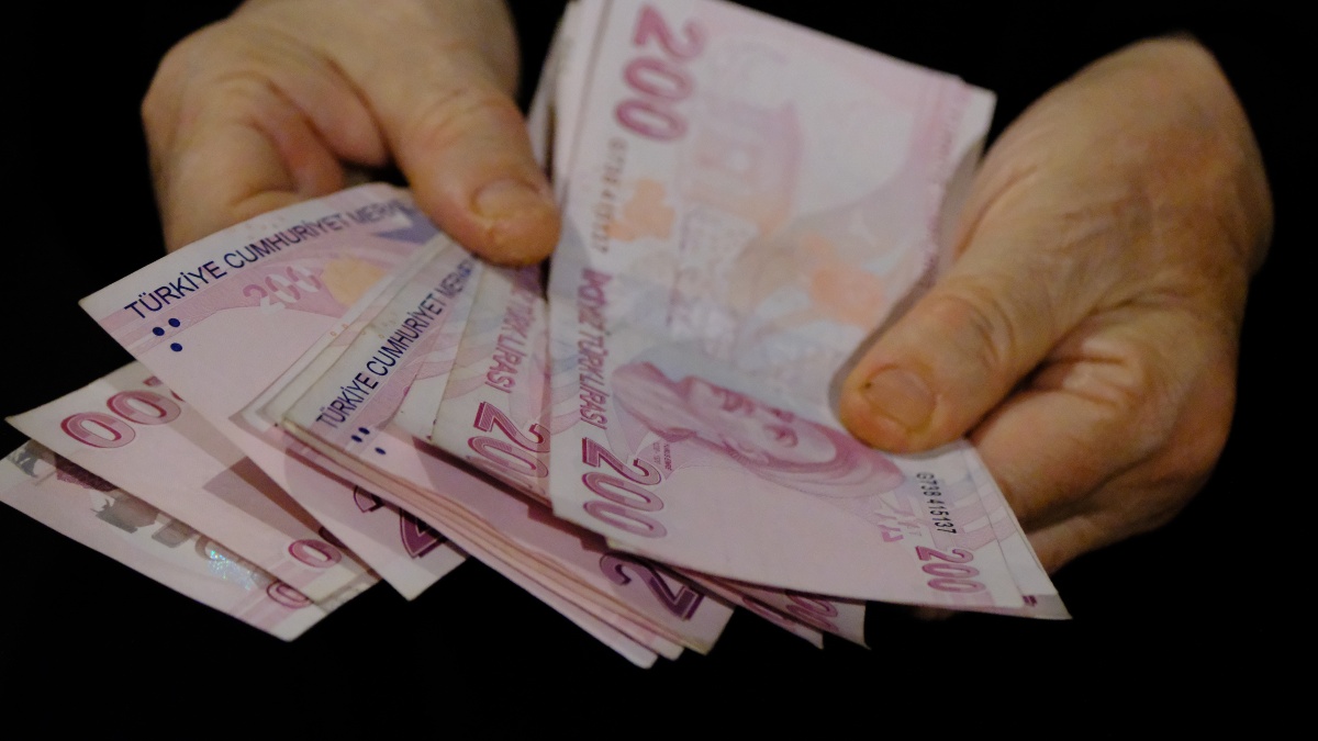 Cumhuriyet tarihinde eşi benzeri görülmedi: 3 milyon kişiye birden para cezası geliyor