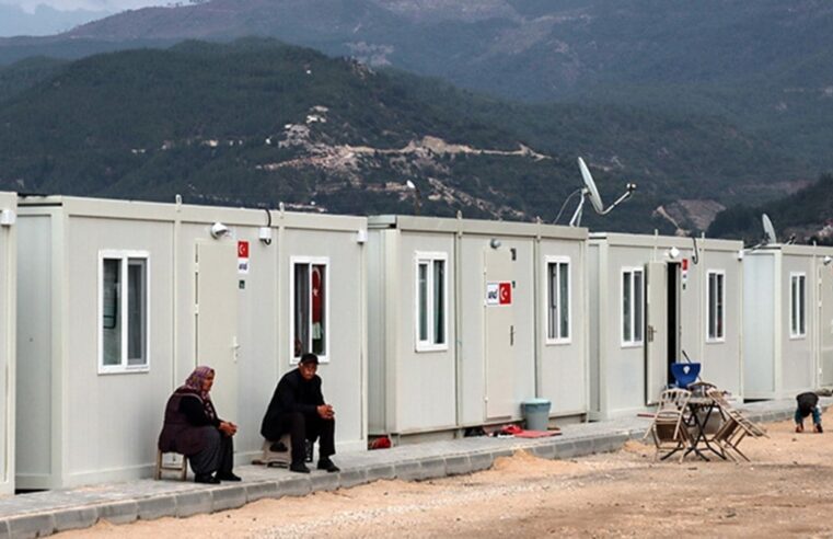 Halk konteynerde, Hatay belediyesi bakın neyin peşinde