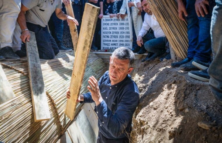 Dostluğun fotoğrafını çekti, düşmanlığın kurbanı oldu!