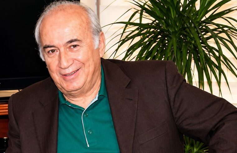 Bildiriyi 65 yıllık CHP üyesi yazdı