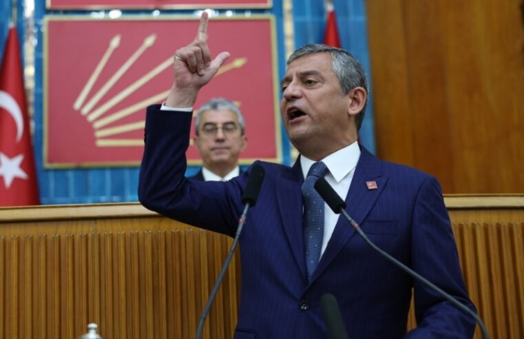 İtirafçı alçaklar partinin çatısında oturuyor