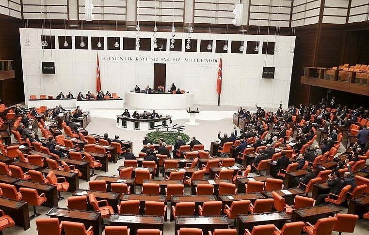 TBMM’de oylama krizi: ‘Sahte oy’ skandalı!