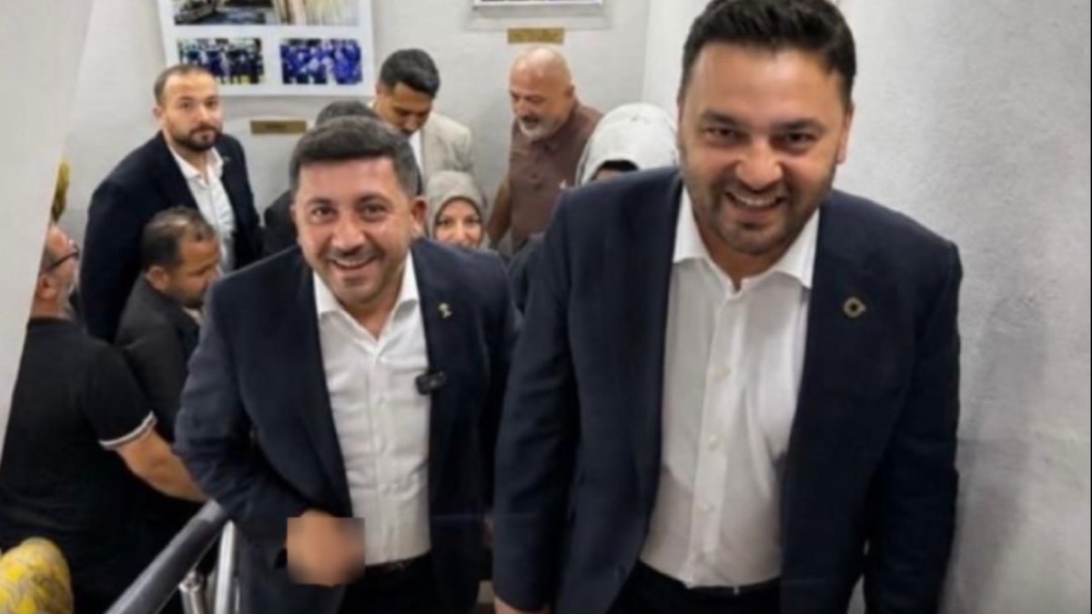 AKP’ye geçen başkandan ahlak dışı hareket