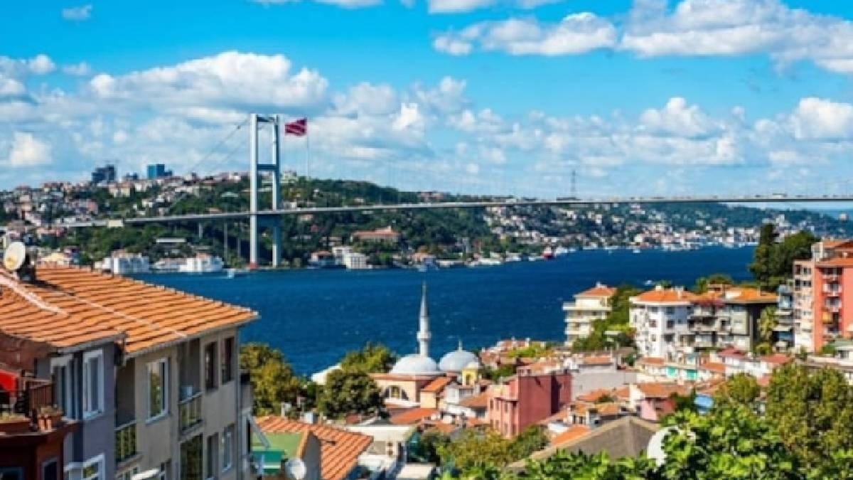 İstanbul Valiliği’nden halka sıcak hava uyarısı