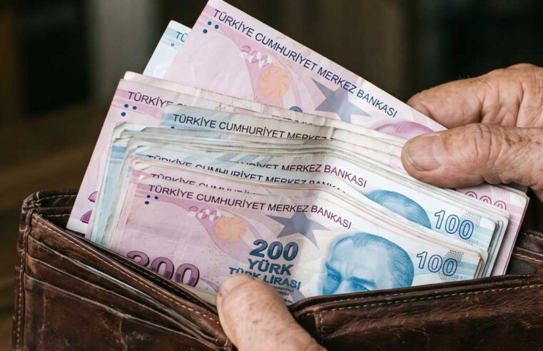 İktidardan emekliye zam için yeni formül!