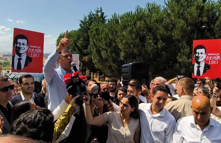 Özgür Özel Silivri’de açıkladı: ‘İmamoğlu ilk celsede savunma yapmayacak’