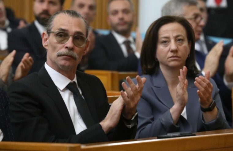 Kılıçdaroğlu’nun tarafını seçtiği iddia edilmişti: Erdal Beşikçioğlu’ndan ilk açıklama