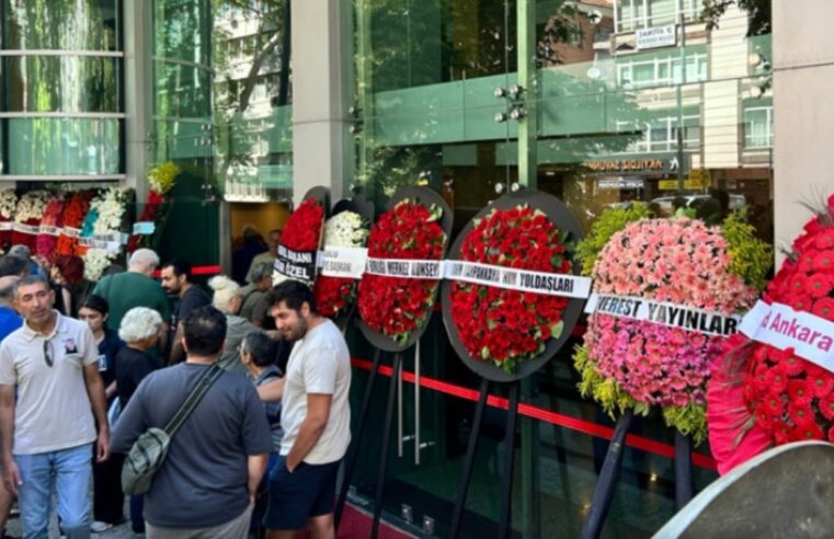 Kılıçdaroğlu’na bir şok daha: Cenazede çiçeği bile istenmedi, çiçekçi geri götürdü