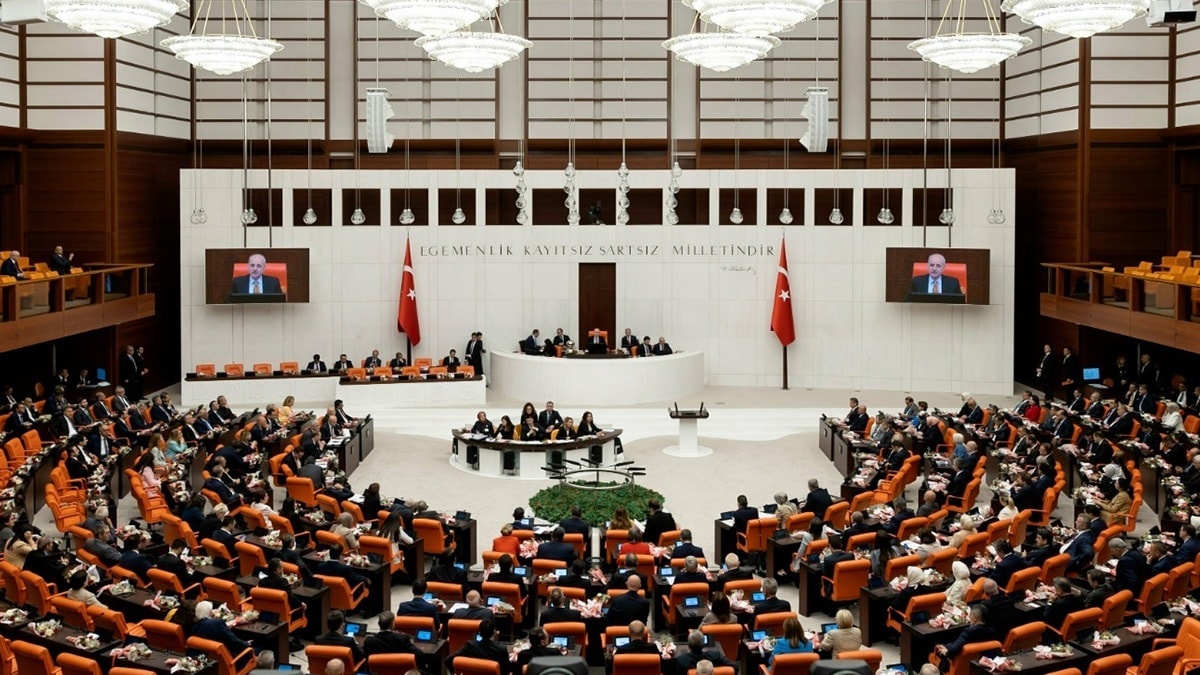 YENİ Parti’nin ilk önergesi AKP ve MHP oylarıyla reddedildi